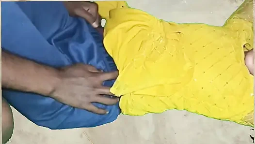 Hot Indian bhabhi  video xvideo xhamster desi