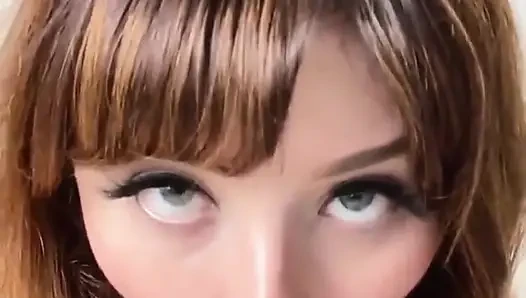 Burada senin için güzel uzun ve şapırtılı bir oral seks var çünkü gerçekten sana biraz gıdımlamak ve boşalmana yardım etmek istiyorum