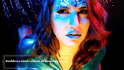 Asmr ağız sesleri, saç tarama ve daha fazlası