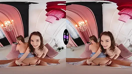 İki sürtük bir yarak - en iyi arkadaşlar kalın bir döl dölünü paylaşıyor - teenmegaworld