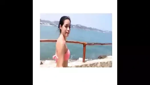 Sahilde Paola Meksikalı fahişe