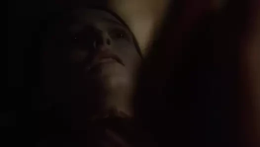 Emma Dumont - ''Aquarius'' s1e01-e02
