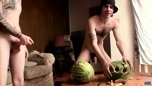 Hiç karpuz siktiniz mi?