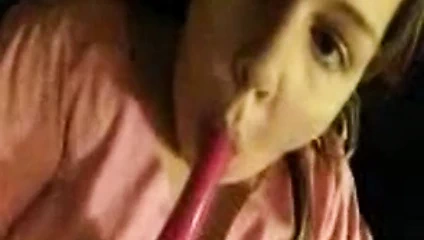 chubby esmer mastürbasyon ile vibratör