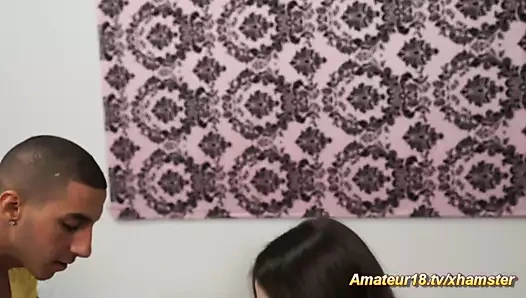 Lucy bebek becerdin içinde flexi contortion pozisyonları