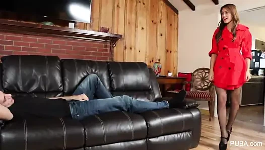 Seksi addison ryder uyanır onu yukarı için sikme