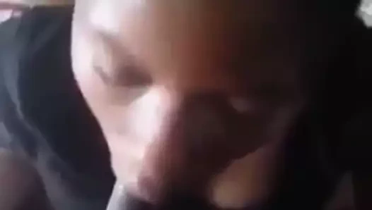 Bajan juju aşk ona oral seks