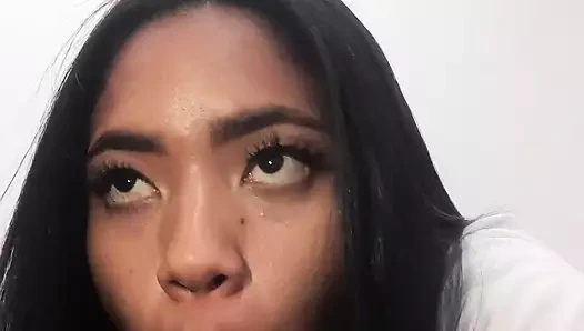 Kendini özensiz oral seks vererek kaydeder -amatör çift- nysdel