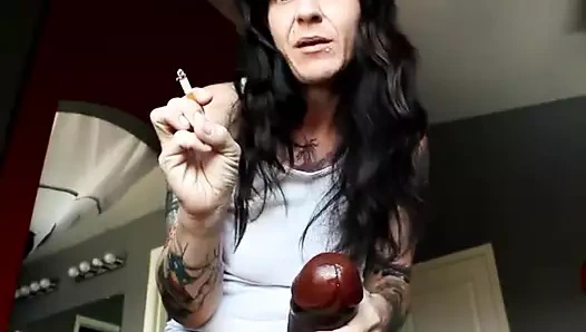 sigara joi aşağılama