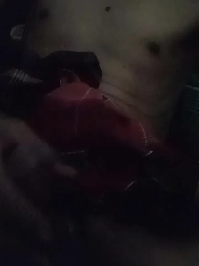 Gerçekten kalp kırıklığı, 41 yaşındaki bir adam 2 kez boşalıyor.
