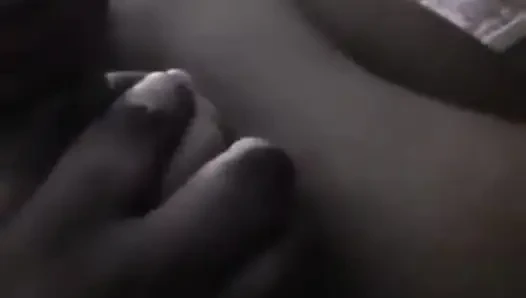 Büyük siyah meme oyunu asmr!!