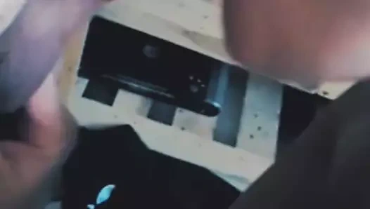 Karım doktora gitmeden sikimi yiyor