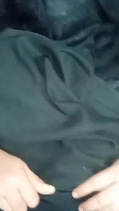 Gerçek Desi Bengalli tesettürlü kız seks | Klip 1