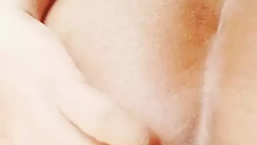 Çok fazla göt amına dokunmak beni azgın tutuyor günler önce