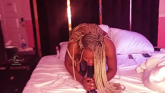 Gerçek canlı mastürbasyon ve korunmasız seks