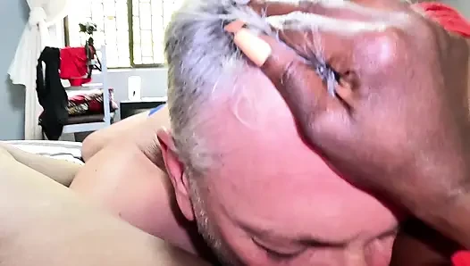 Halı müncher, amcık terapisi