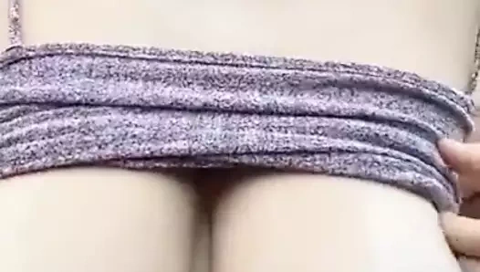 Muhteşem büyük göğüsler sarışın kız