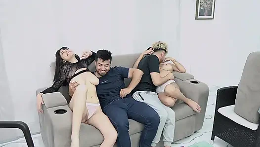 Quatuor bi ! Étudiante universitaire, Swingers de quatuor amateur