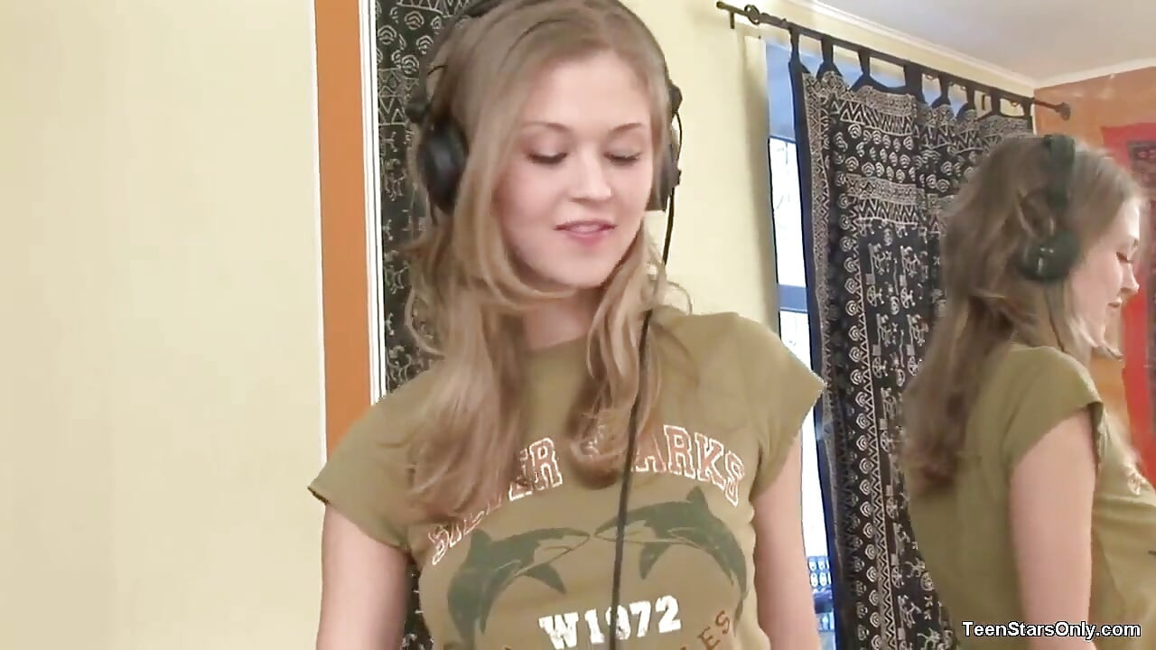 Pocahontas rockin out