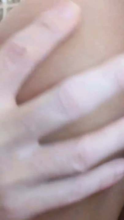 Latin minyon 3 şanslı yarakla sikişiyor | Klip 1