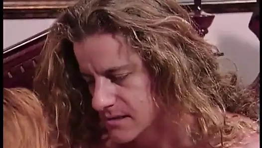 Roxy rider ve houston vs alex sanders