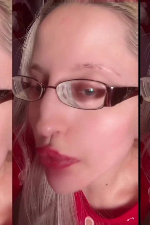 Asmr cips patates yeme kulaklığında dinle