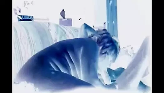 Vay canına, farklı renkli ekranlarda sıcak emmek