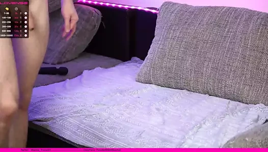 Webcam üzerinde bir kızla lanet bir adam