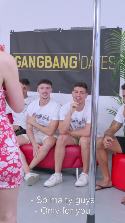 Lina Arian Joy Yedi Erkekle Hava Geçirmez Gangbang Yapıyor | Bölüm 1