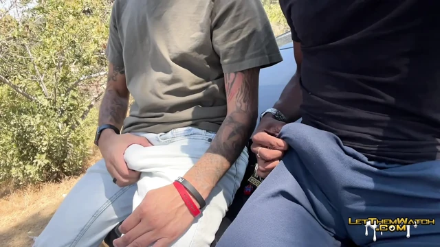 2 Büyük Yarak Takım Kaslı Götünü Sikiyor Sert Boşalma Halka açık Irklararası