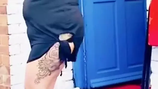 Birleşik Krallık dans eden kızıl saçlı