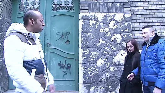 Lütfen karımı siyah büyük yarağınla sik...