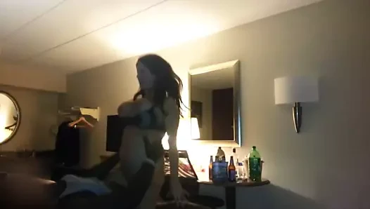 Ifuck benim arkadaşım karısı 10