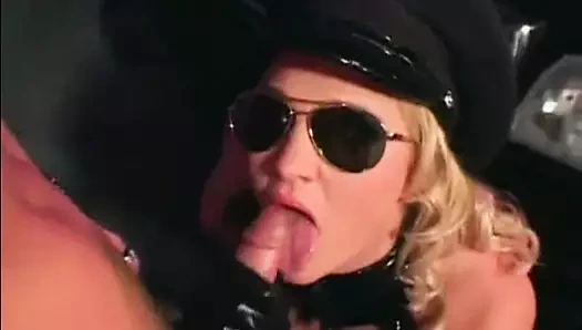 sapıkça kadın polis