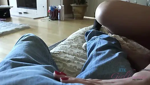 Olivia lua sakso, ayakla muamele, elle muamele bakış açısı tarzı boşalma