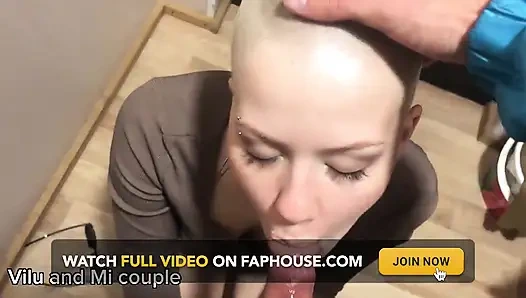 Vilu Vidish'i umumi tuvalette sikiyor