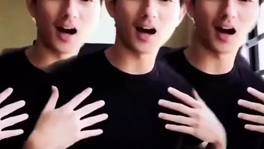 Zarul mastürbasyon kapalı onun çük içinde hostel