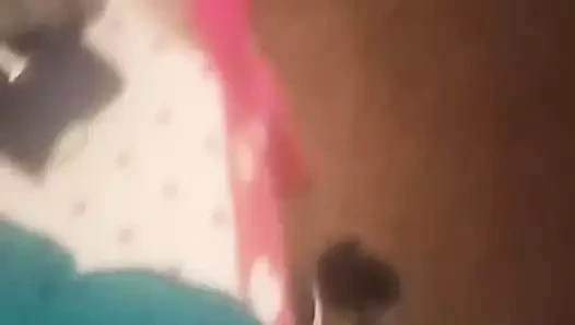 Sürtünme büyük Latin hanımları klitoris