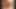 Seksi orta yaşlı seksi kadın harika ayaklarını yüzük ve ojeyle gösteriyor