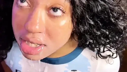 Üvey baba büyük siyah yaraklı futbol ponpon kız zenci genç büyük göt