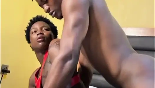 Kardeşim bana gelebilir mi yoksa ben mi sana geleceğim? Sonsuza kadar birlikteyiz