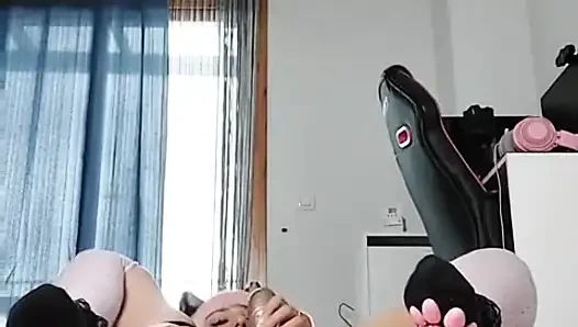 Kendimi sınırlarıma zorluyorum || Daha fazla yapamamadıkça kendimi sikiyorum!!