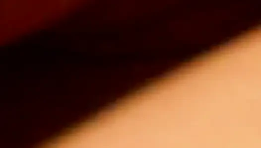 Sarkan rosebud yoğun anal esnetmeden sonra sırılsıklam