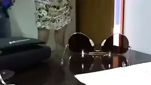 Lübnanlı evli kadın aldatıyor