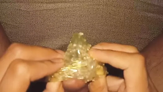 Üvey annem gecenin 2'sinde büyük göğüslerini yaptırtmak için evime gelmeyi kabul etti