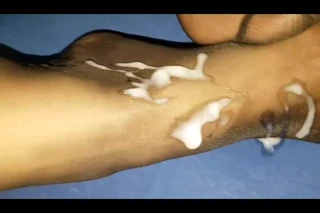 Nylonfuesse bespritzt....