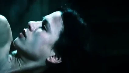 Rhona mitra - yeraltı dünyası: Lycanların yükselişi