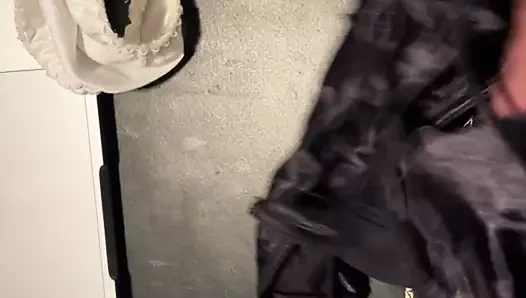 külot giyen ve cumming