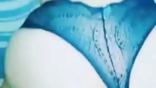 Büyük bir popo ile seksi bir mexican milf ile seks