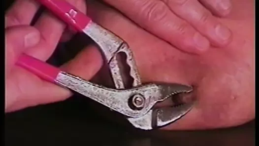 Siyah kız var büyük göğüsler ve zindanda çarptım alır